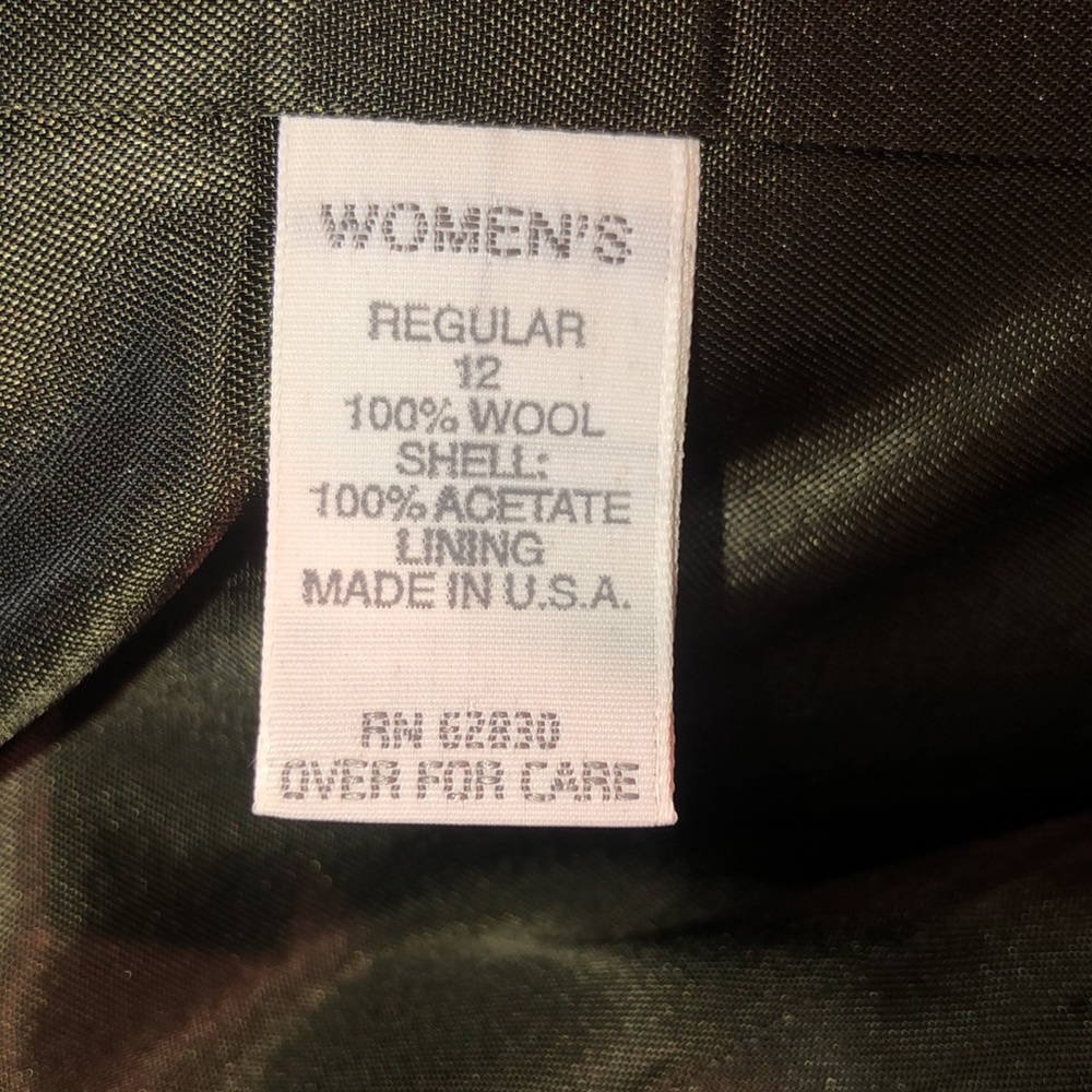 Women’s Lands End Wool Blazer - Picture 3 of 5